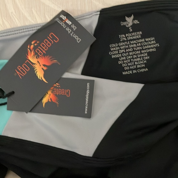 NWT CreateLogy Yoga Pants. Size- S - Picture 4 of 4